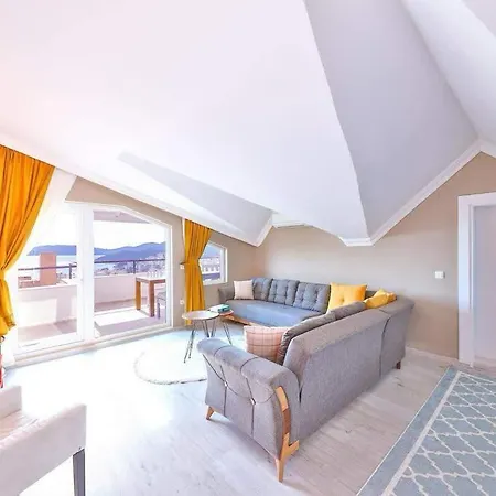 Ozy Center Appartement Kaş